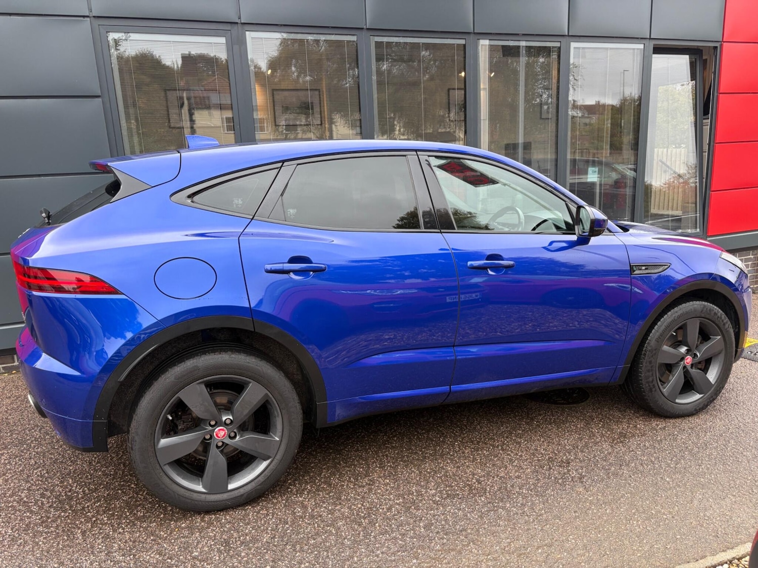 Used Jaguar E-Pace 2019 for sale - 76409172: Photo 10