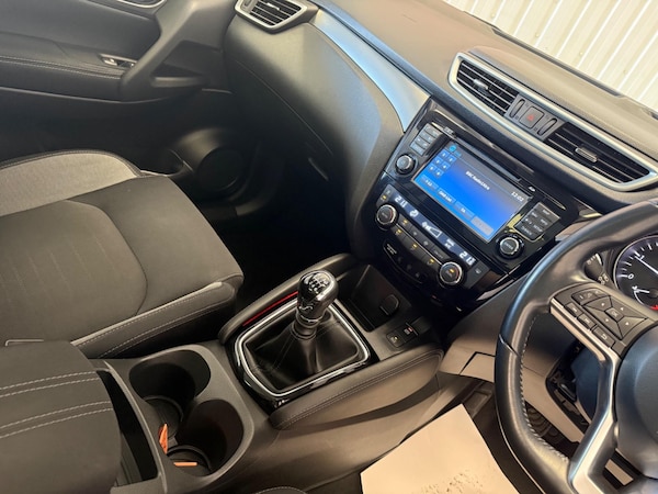 Used Nissan Qashqai 2017 for sale - 76283361: Photo 26