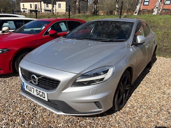 Volvo V40 feature image