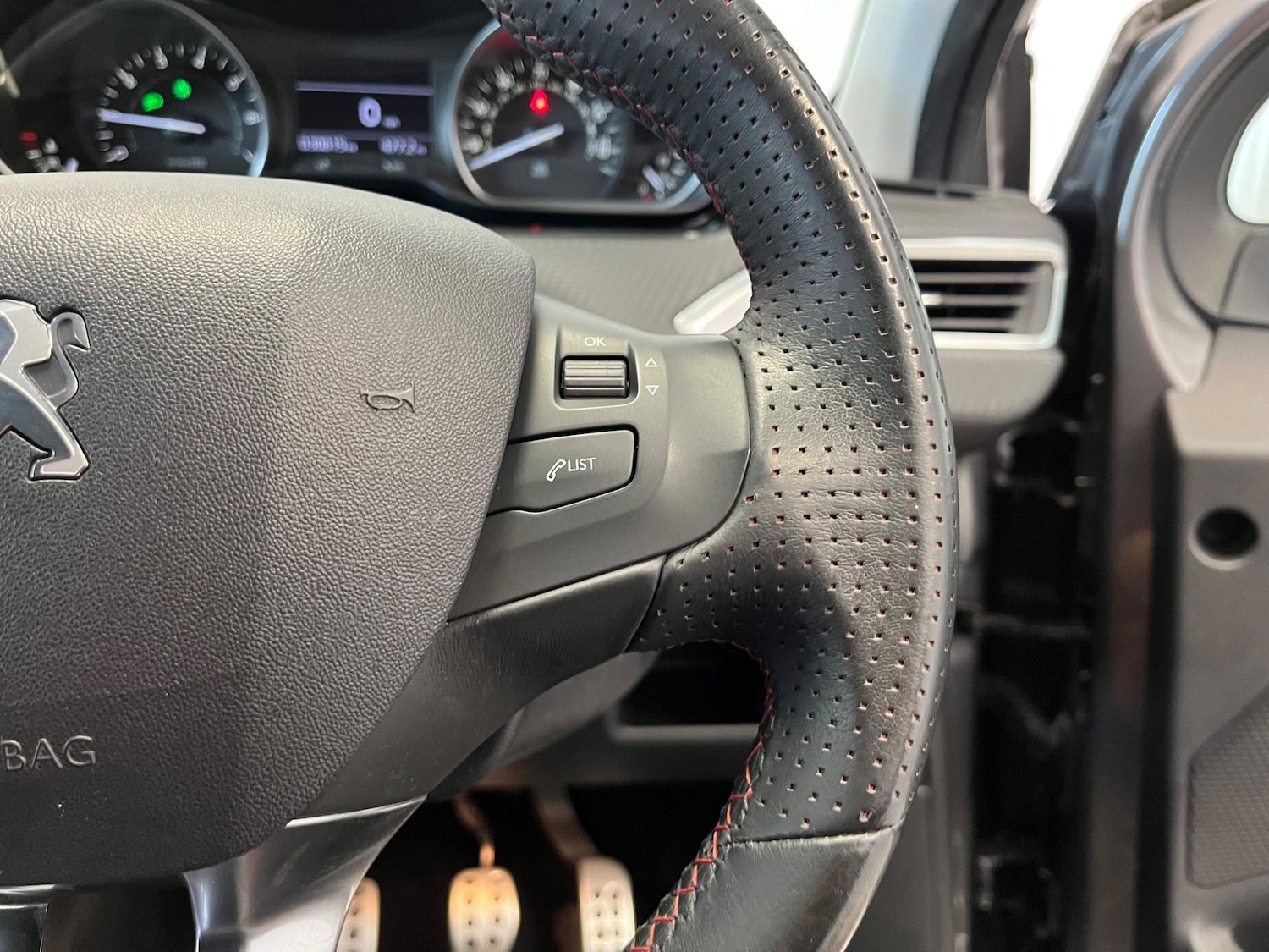 Used Peugeot 208 2019 for sale - 76473324: Photo 22