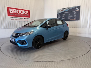 Used Honda Jazz 2018 for sale - 79441096: Photo