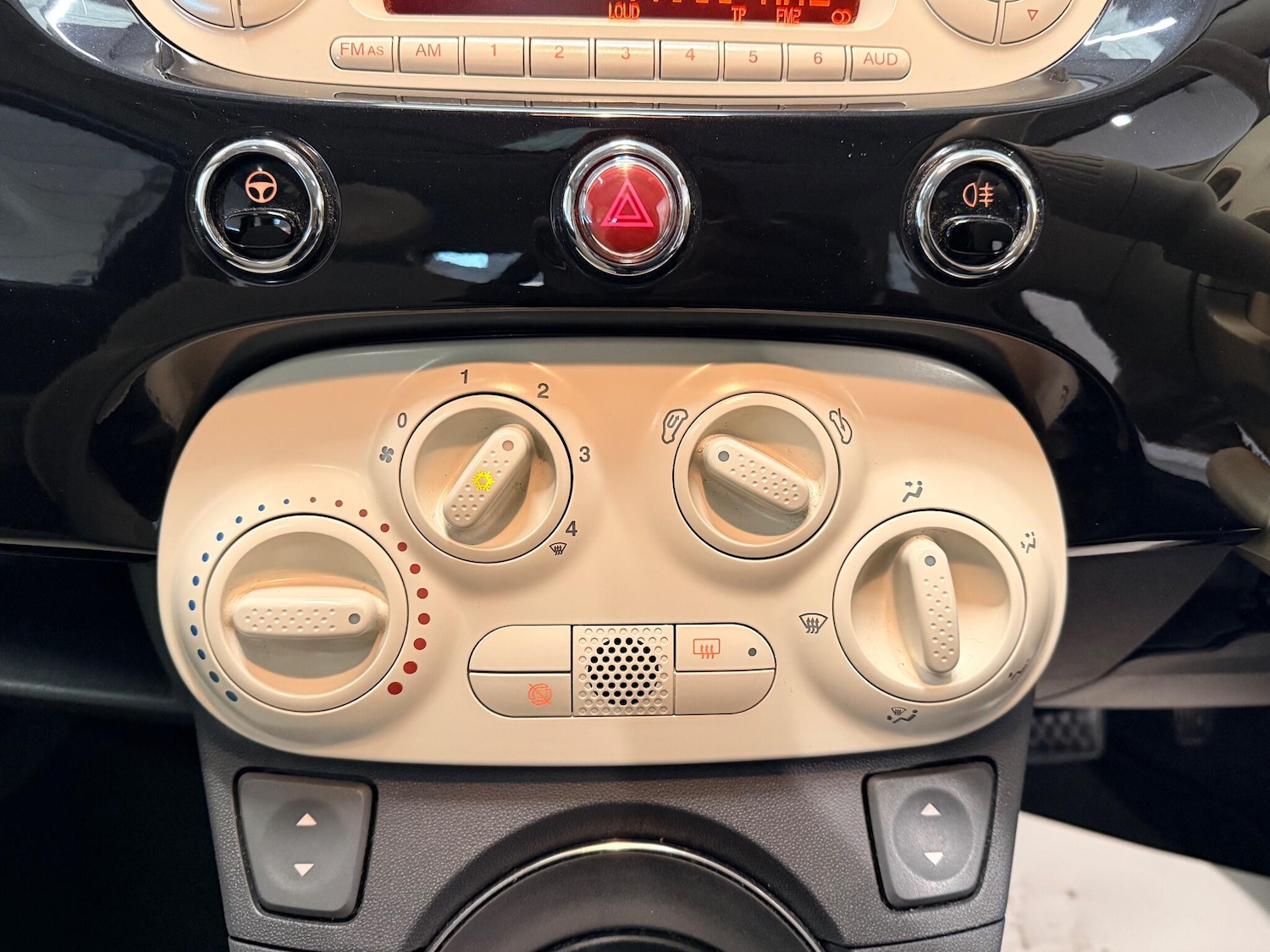 Used Fiat 500 2013 for sale - 77331920: Photo 24