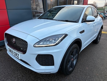 Used Jaguar E-Pace 2020 for sale - 76965171: Photo