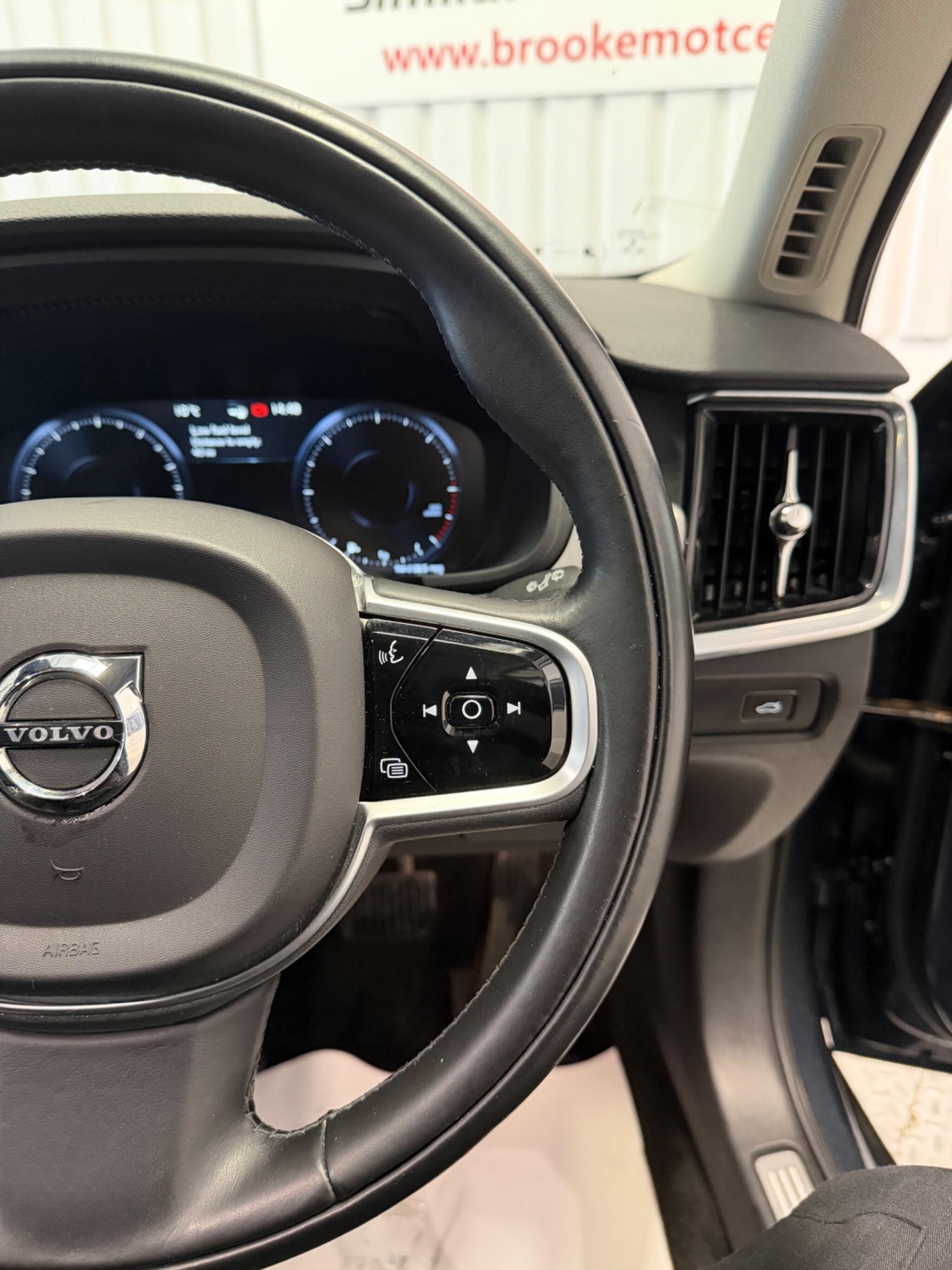 Used Volvo V90 2019 for sale - 78047743: Photo 22