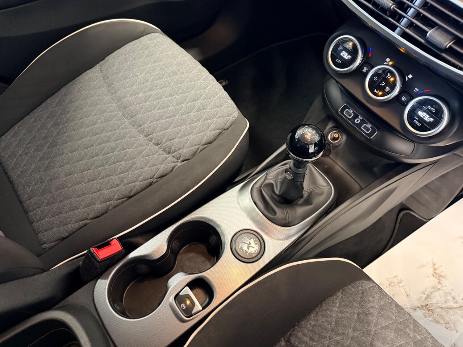 Used Fiat 500X 2019 for sale - 77586100: Photo 28