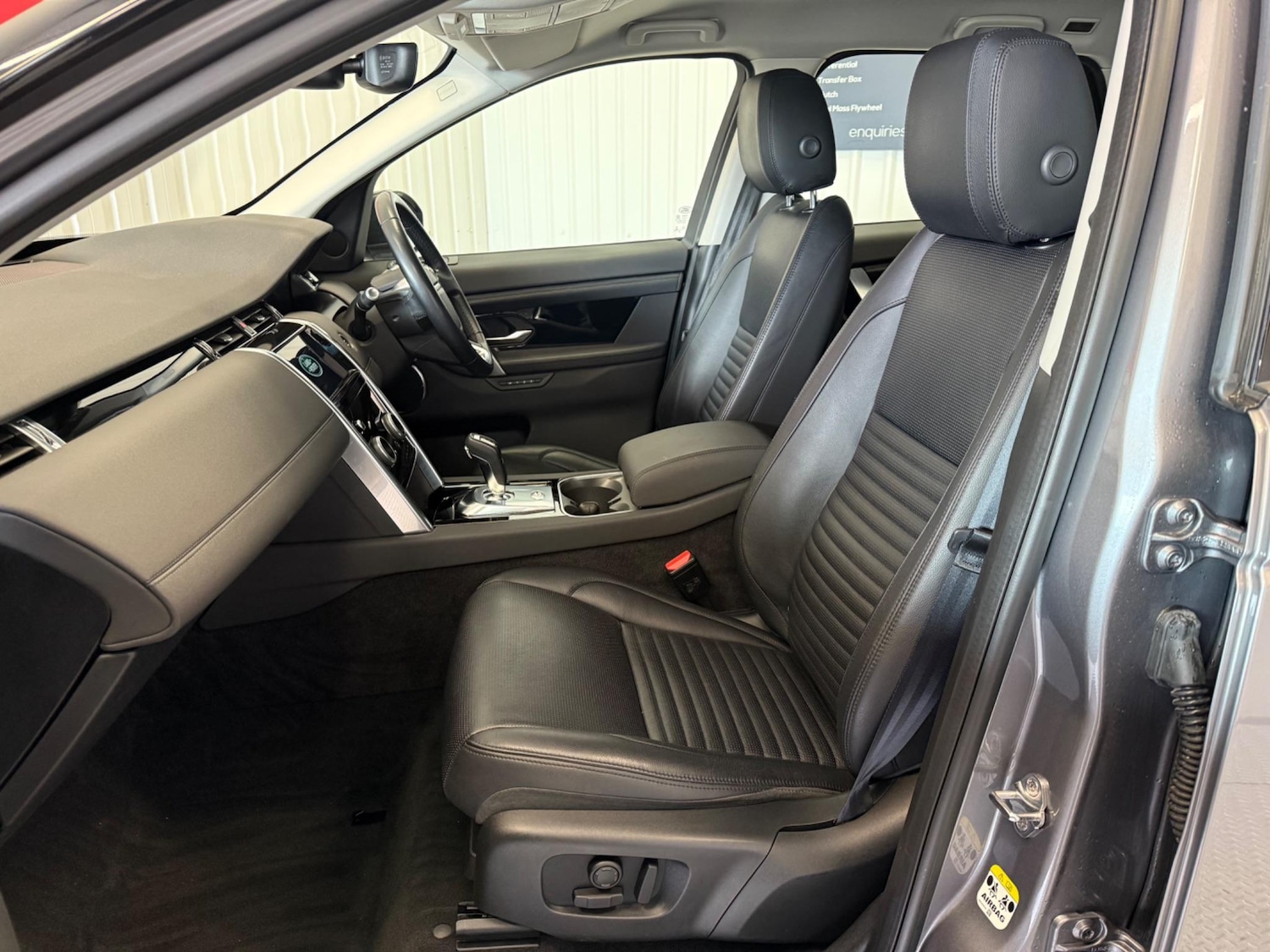 Used Land Rover Discovery Sport 2020 for sale - 76850512: Photo 11