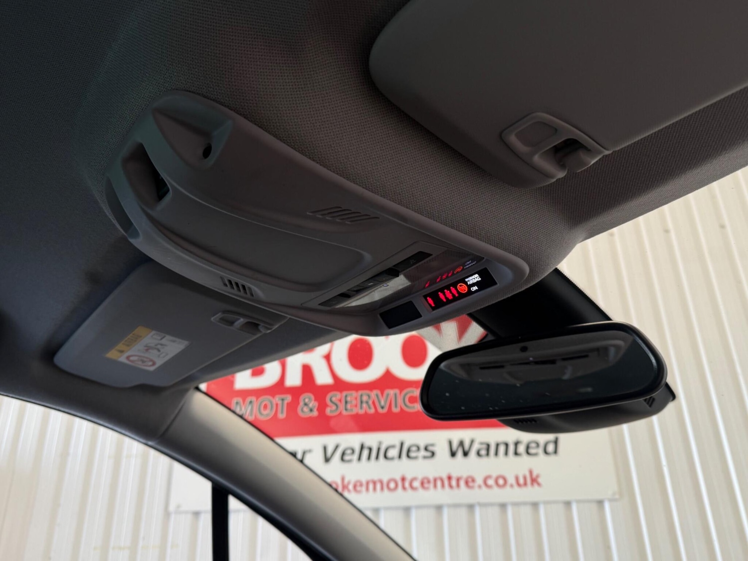 Vehicle 29