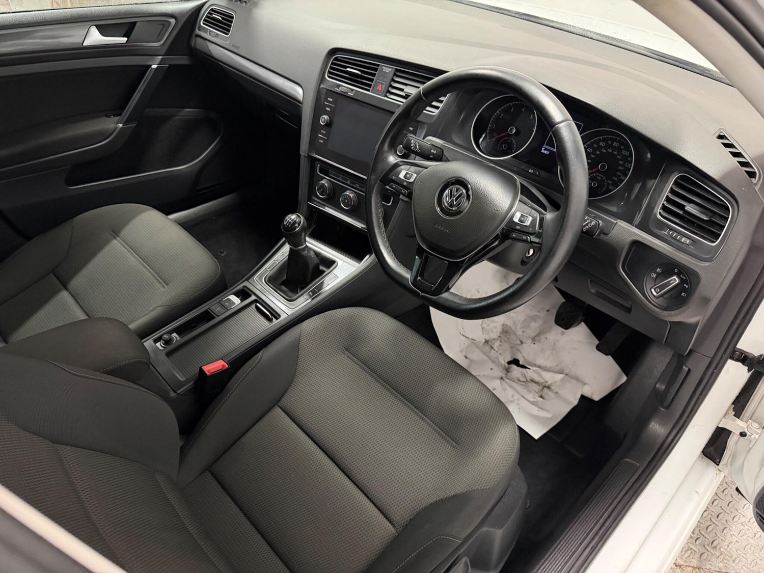 Used Volkswagen Golf 2019 for sale - 77611894: Photo 18