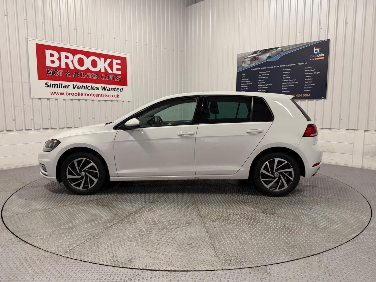 Used Volkswagen Golf 2019 for sale - 77611894: Photo 8