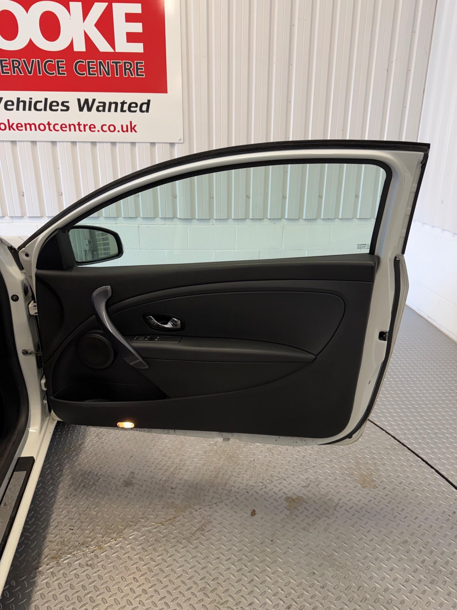 Used Renault Megane 2016 for sale - 78072530: Photo 15