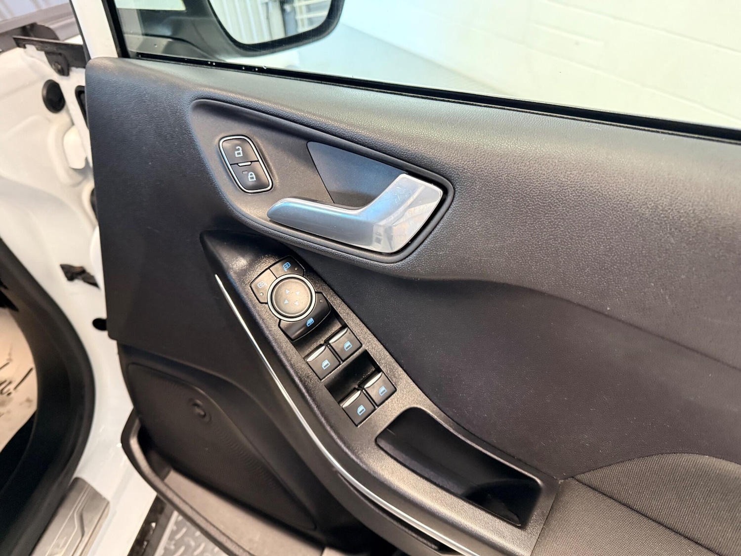 Used Ford Fiesta 2018 for sale - 77120433: Photo 19