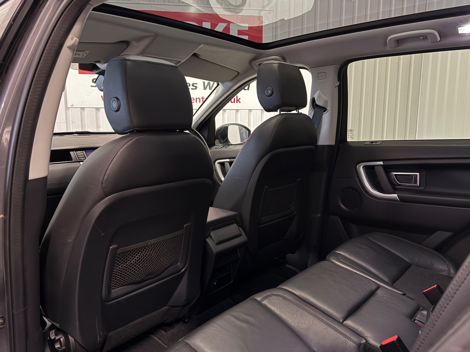 Used Land Rover Discovery Sport 2017 for sale - 77237674: Photo 17