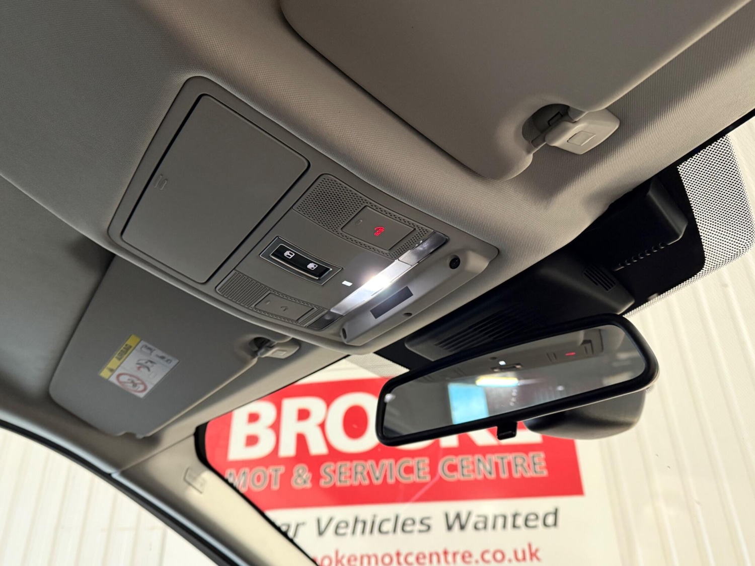 Used Land Rover Discovery Sport 2017 for sale - 77237674: Photo 36