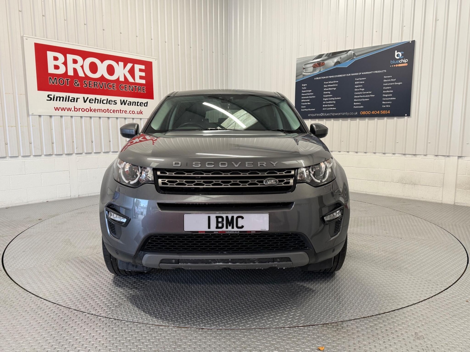 Used Land Rover Discovery Sport 2017 for sale - 77237674: Photo 5