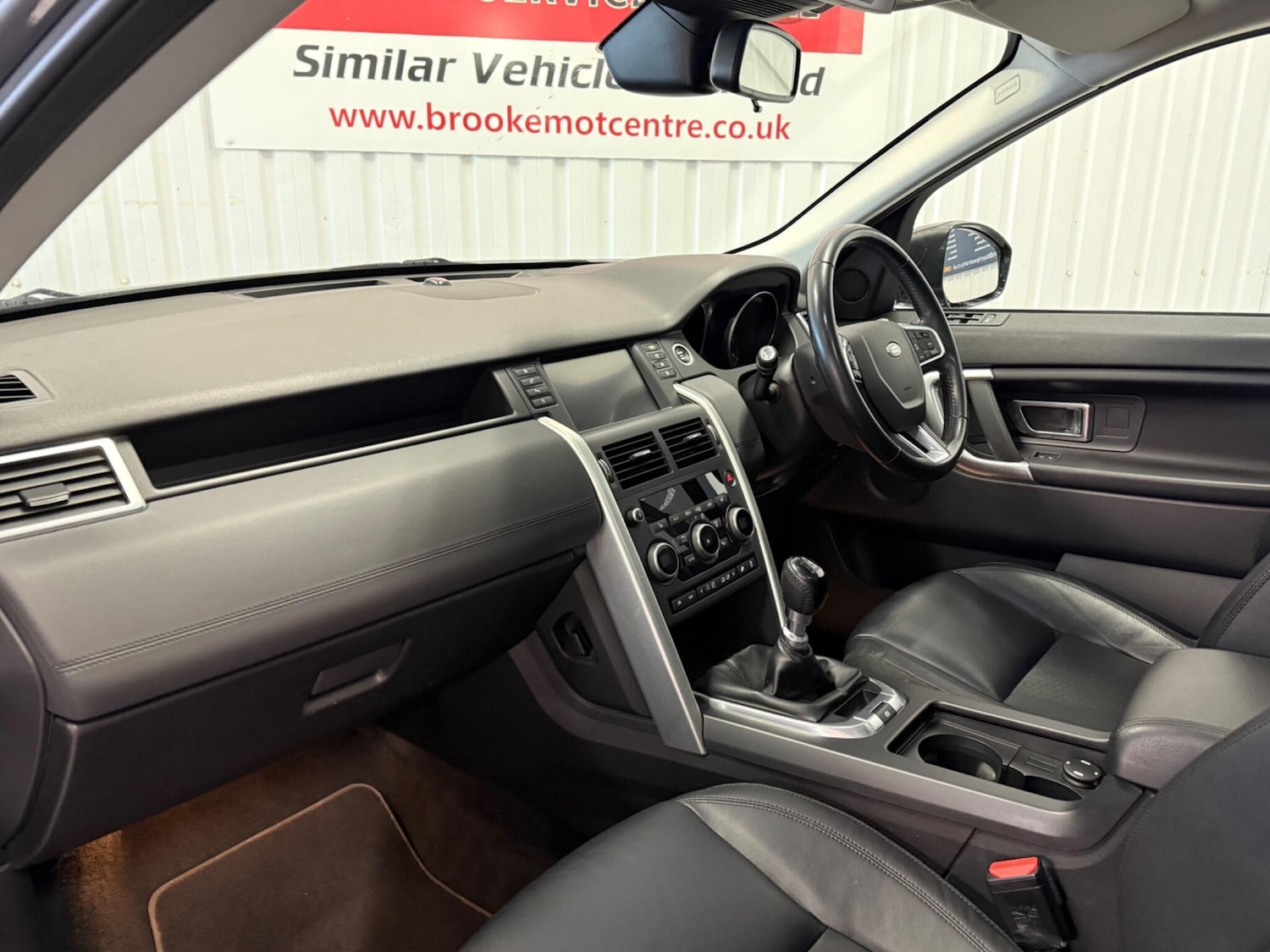 Used Land Rover Discovery Sport 2017 for sale - 77237674: Photo 9