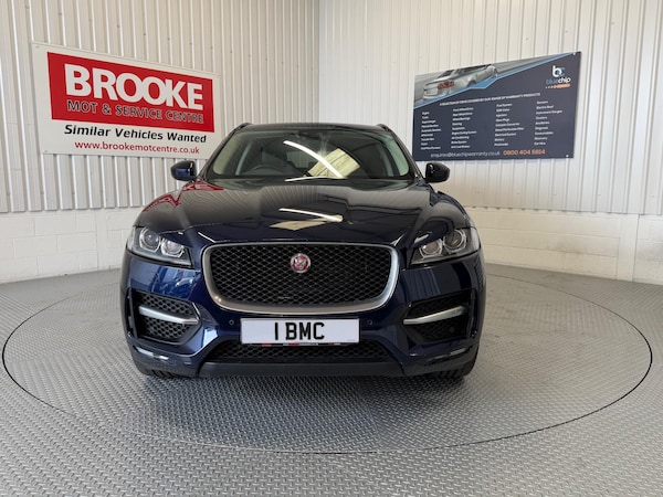 Used Jaguar F-Pace 2020 for sale - 76318152: Photo 10