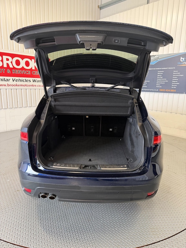 Used Jaguar F-Pace 2020 for sale - 76318152: Photo 12