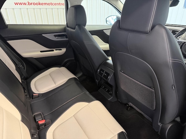 Used Jaguar F-Pace 2020 for sale - 76318152: Photo 14