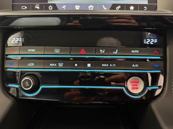 Used Jaguar F-Pace 2020 for sale - 76318152: Photo 28