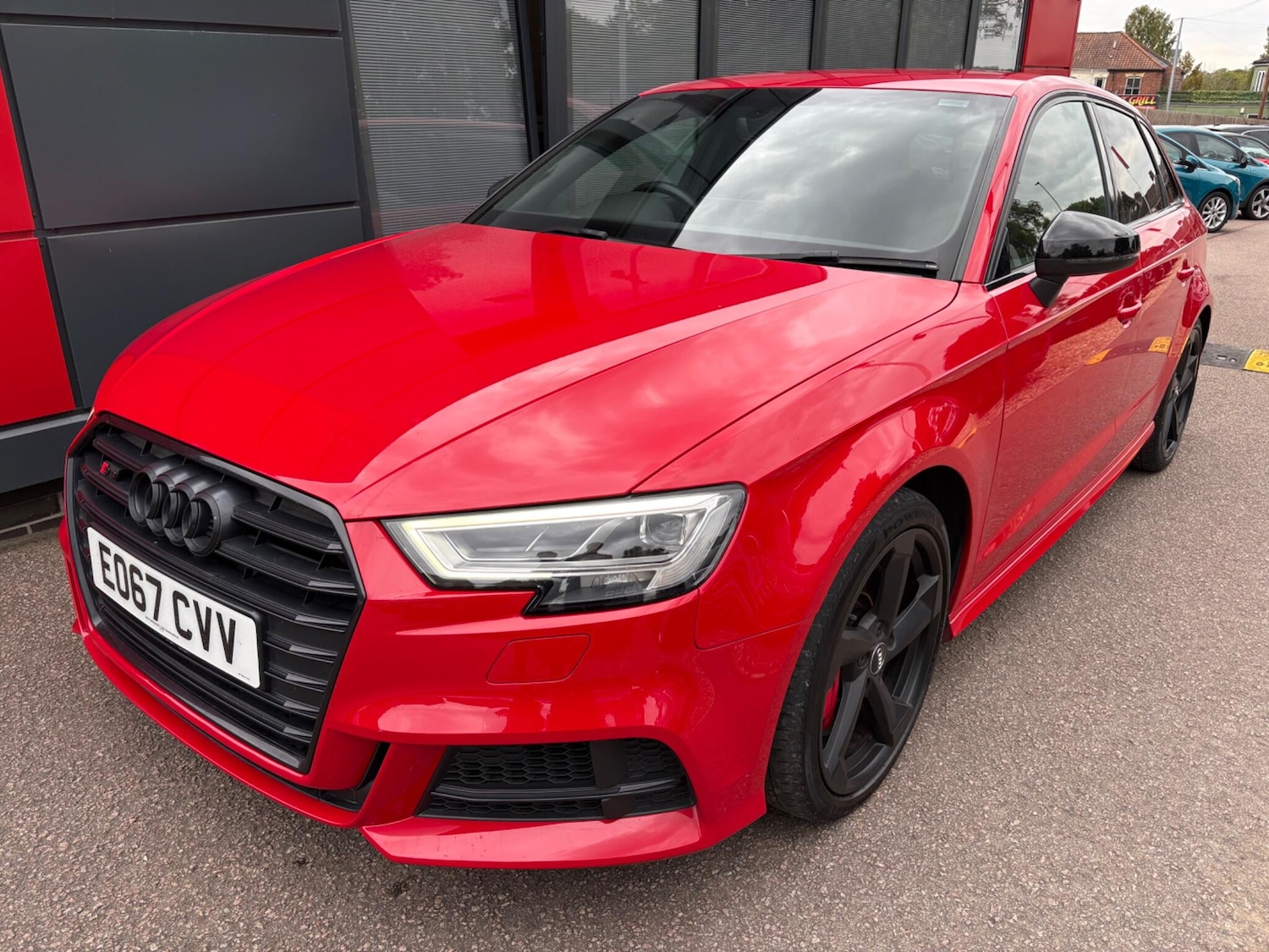 Used Audi S3 2017 for sale - 76085348: Photo 4