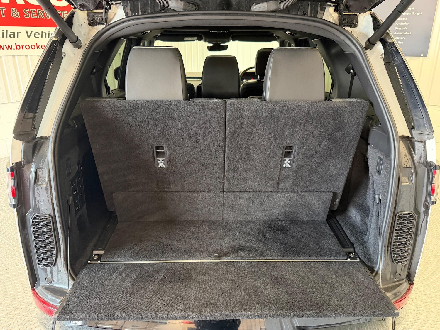 Used Land Rover Discovery 2018 for sale - 76446782: Photo 13