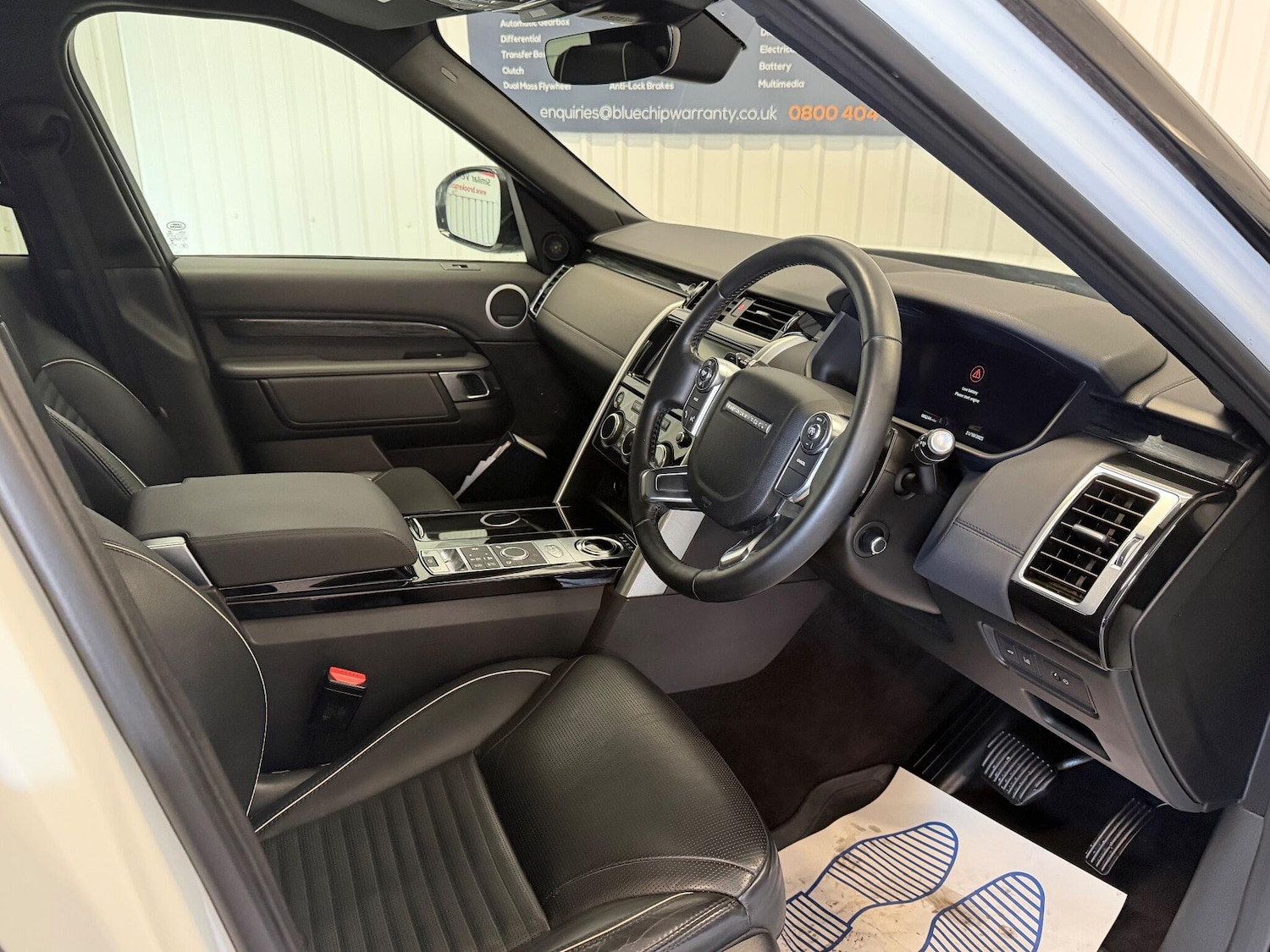 Used Land Rover Discovery 2018 for sale - 76446782: Photo 15