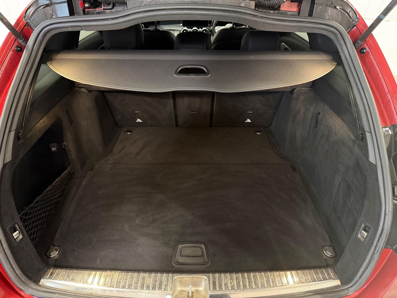 Used Mercedes-Benz C Class 2019 for sale - 76408855: Photo 9