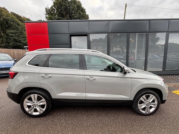 Used Skoda Karoq 2018 for sale - 76214402: Photo 8