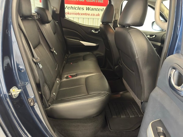 Used Nissan Navara 2021 for sale - 75669591: Photo 11