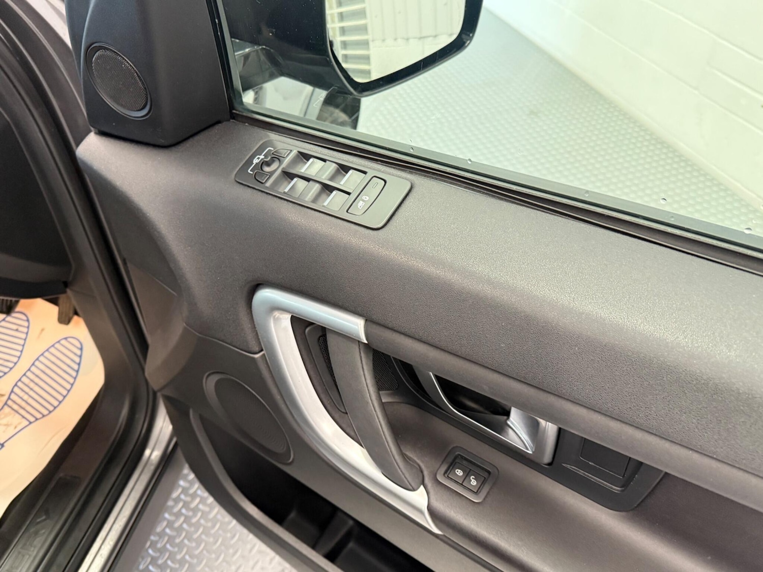 Used Land Rover Discovery Sport 2019 for sale - 76123124: Photo 17