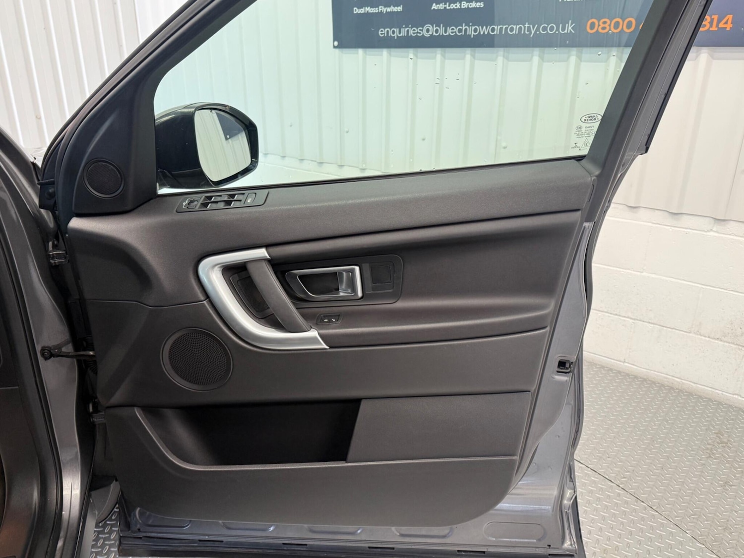 Used Land Rover Discovery Sport 2019 for sale - 76123124: Photo 18