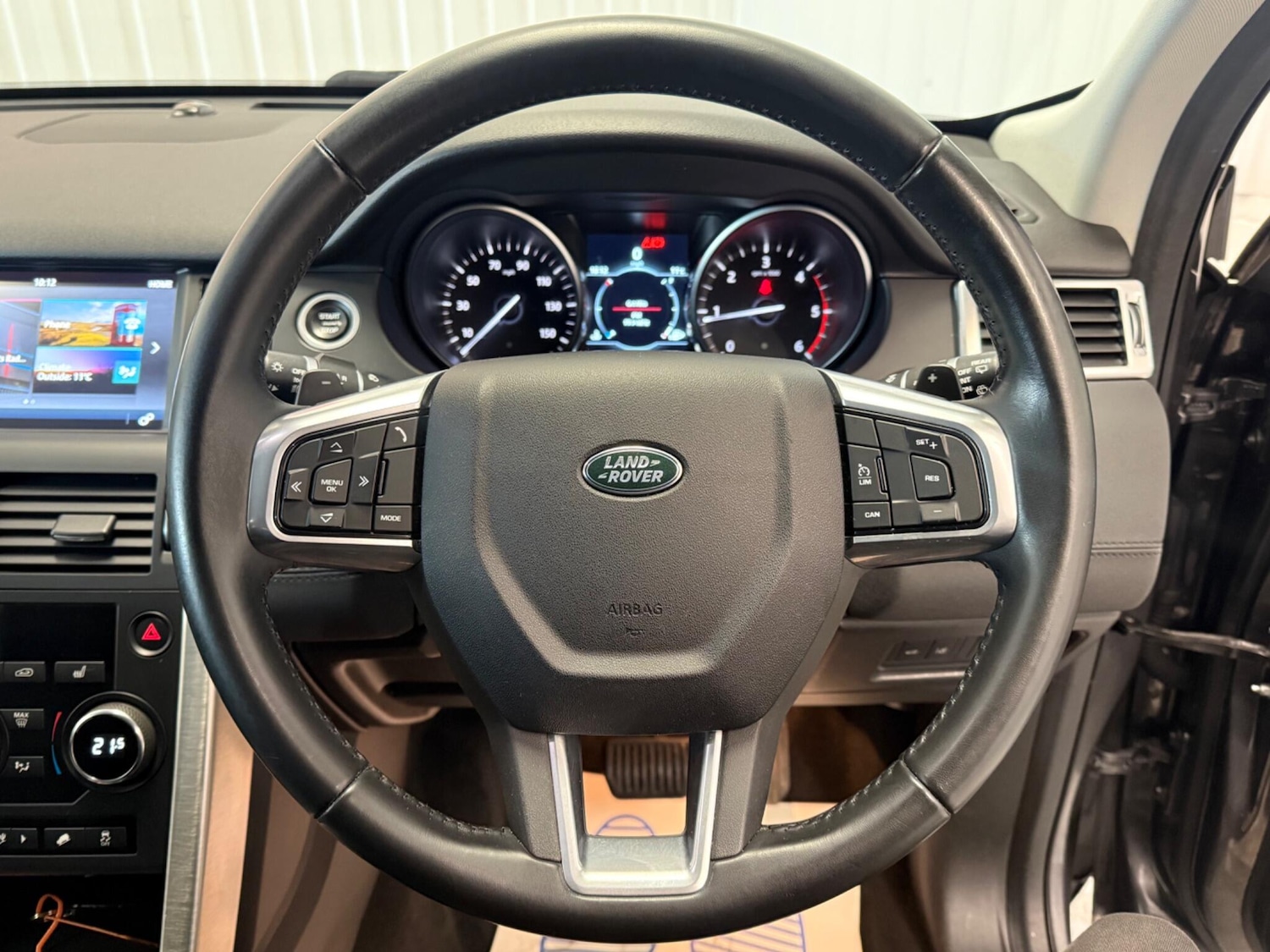 Used Land Rover Discovery Sport 2019 for sale - 76123124: Photo 21