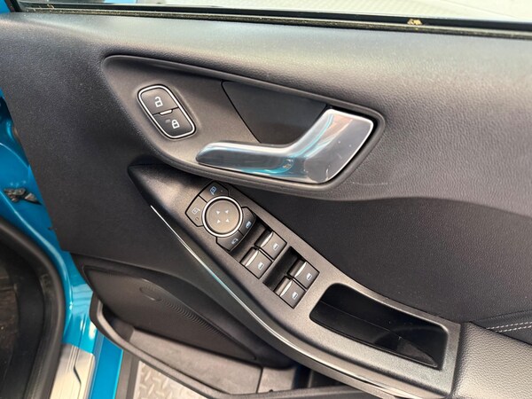 Used Ford Fiesta 2019 for sale - 74810154: Photo 17