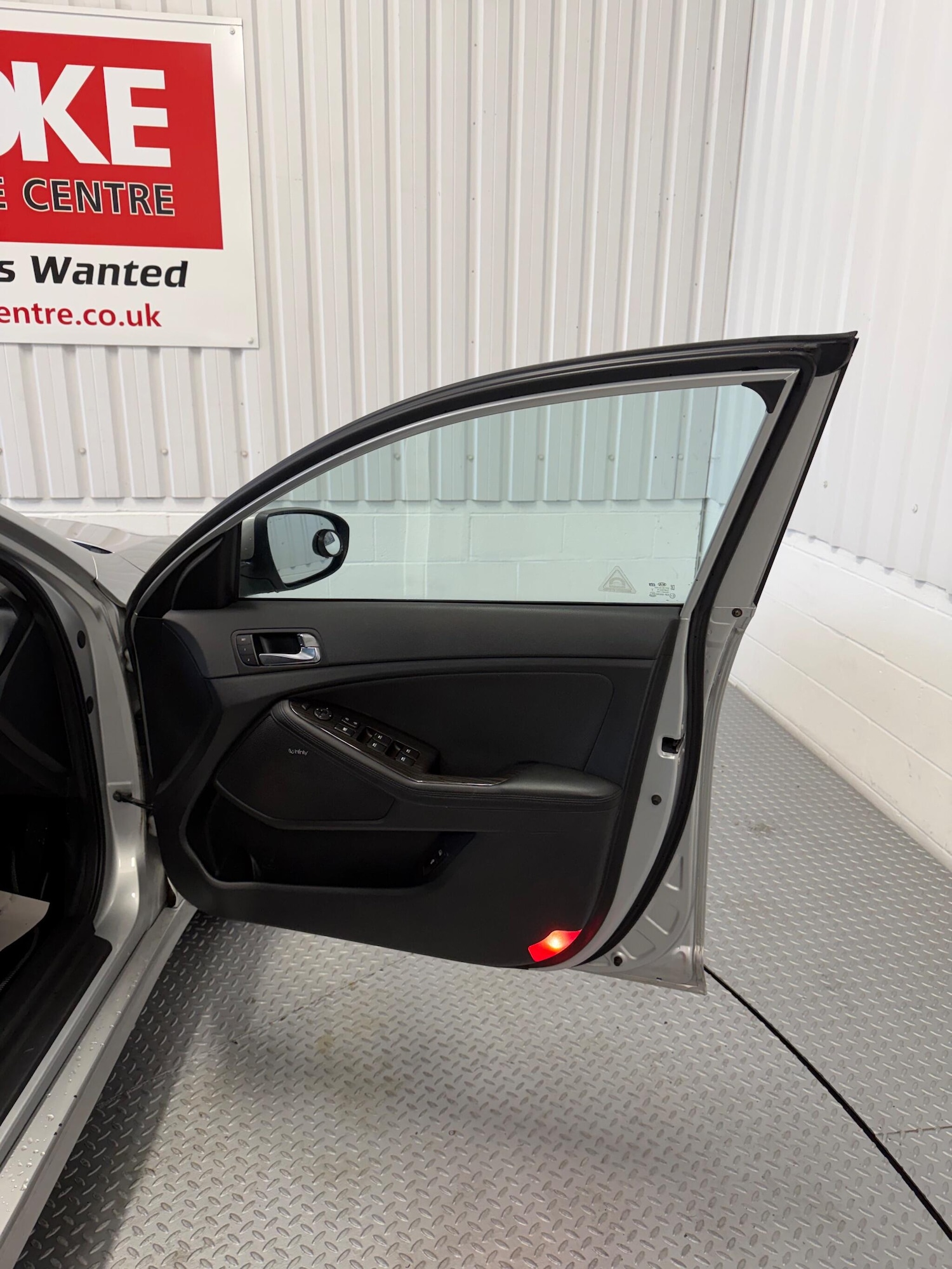 Used Kia Optima 2015 for sale - 76473575: Photo 16