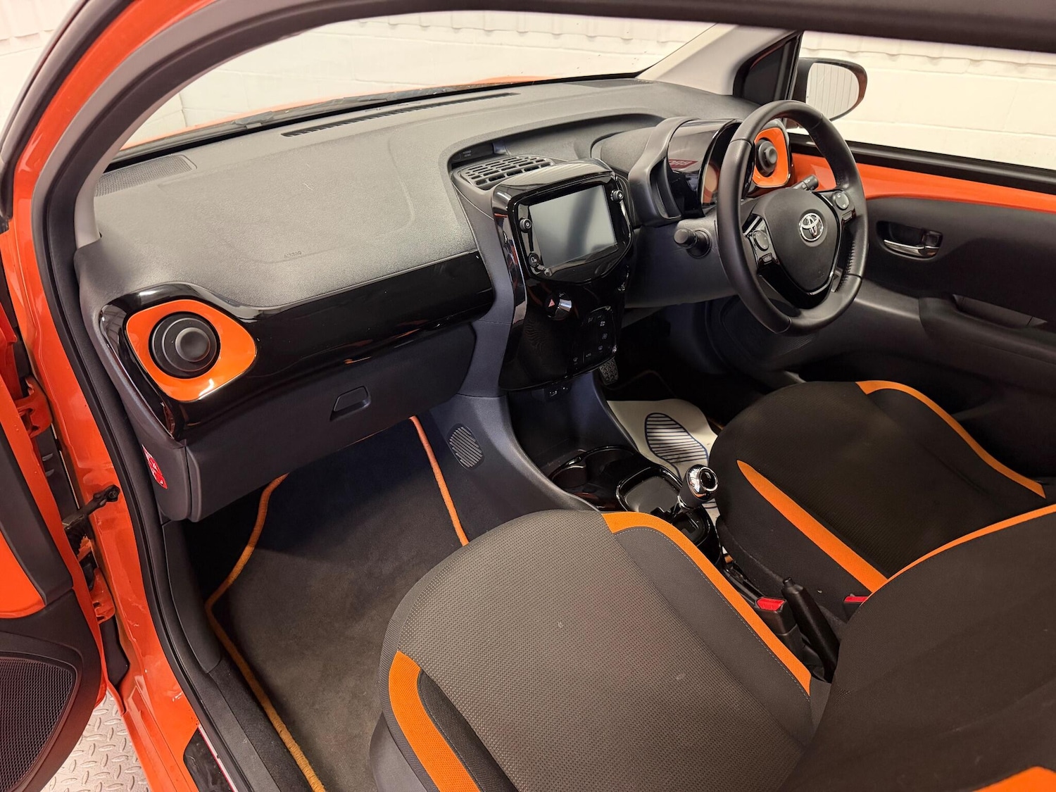 Used Toyota AYGO 2020 for sale - 77040819: Photo 15