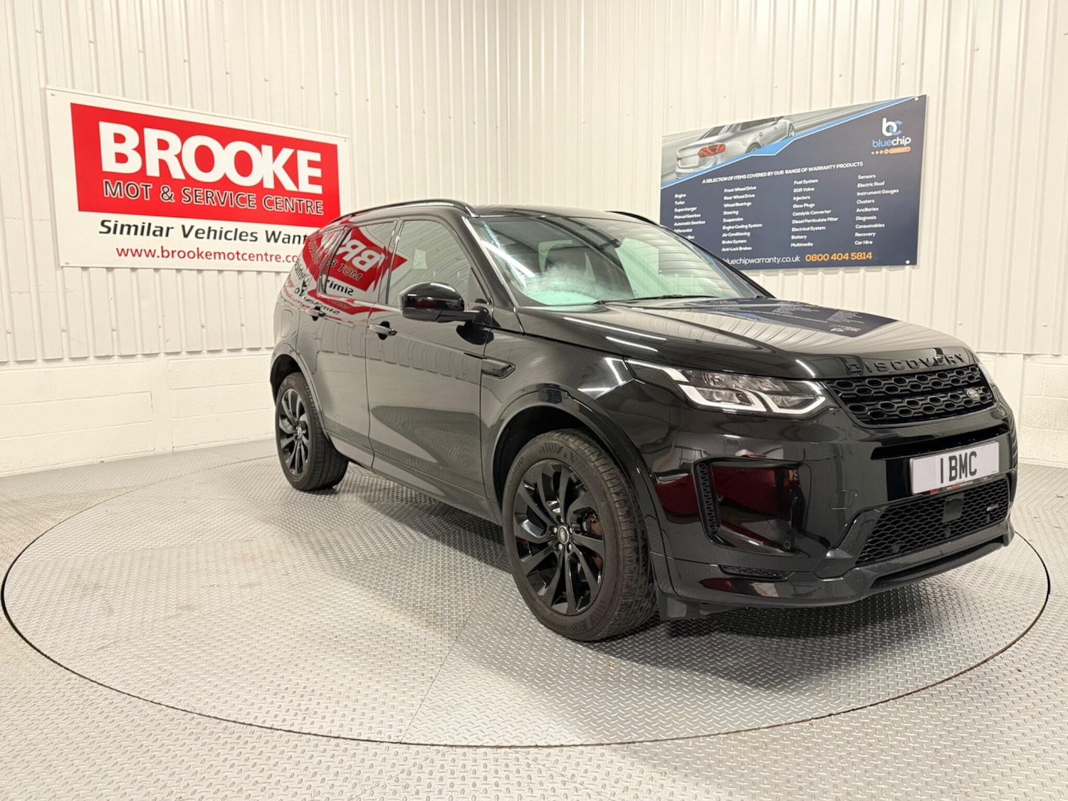 Used Land Rover Discovery Sport 2021 for sale - 76446516: Photo 1