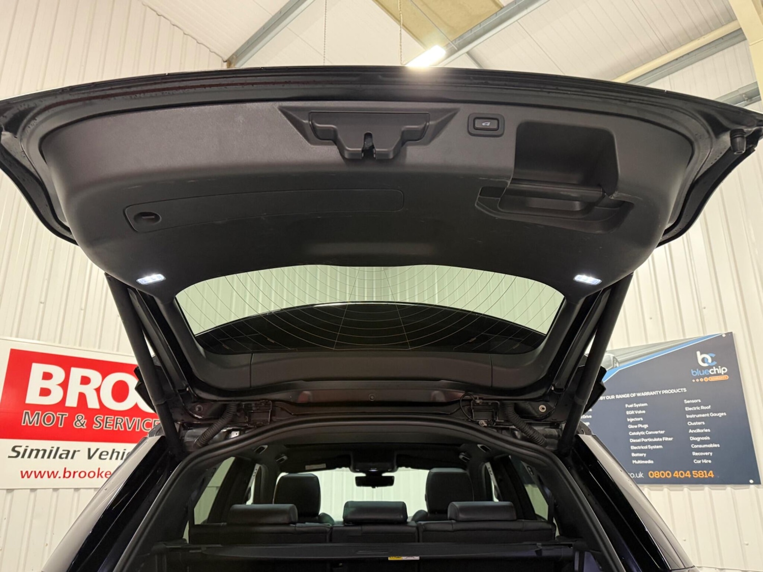 Used Land Rover Discovery Sport 2021 for sale - 76446516: Photo 21