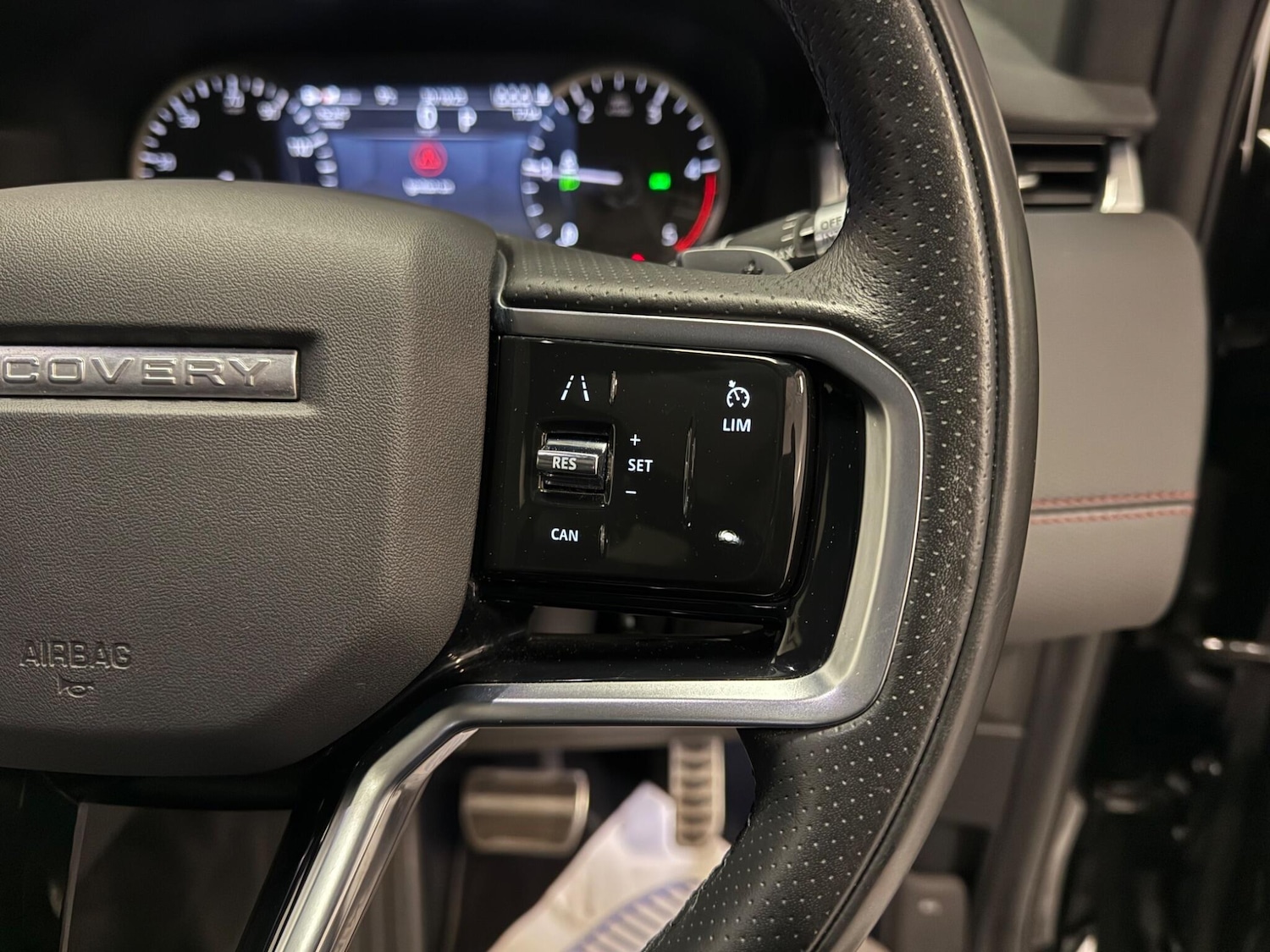 Used Land Rover Discovery Sport 2021 for sale - 76446516: Photo 25