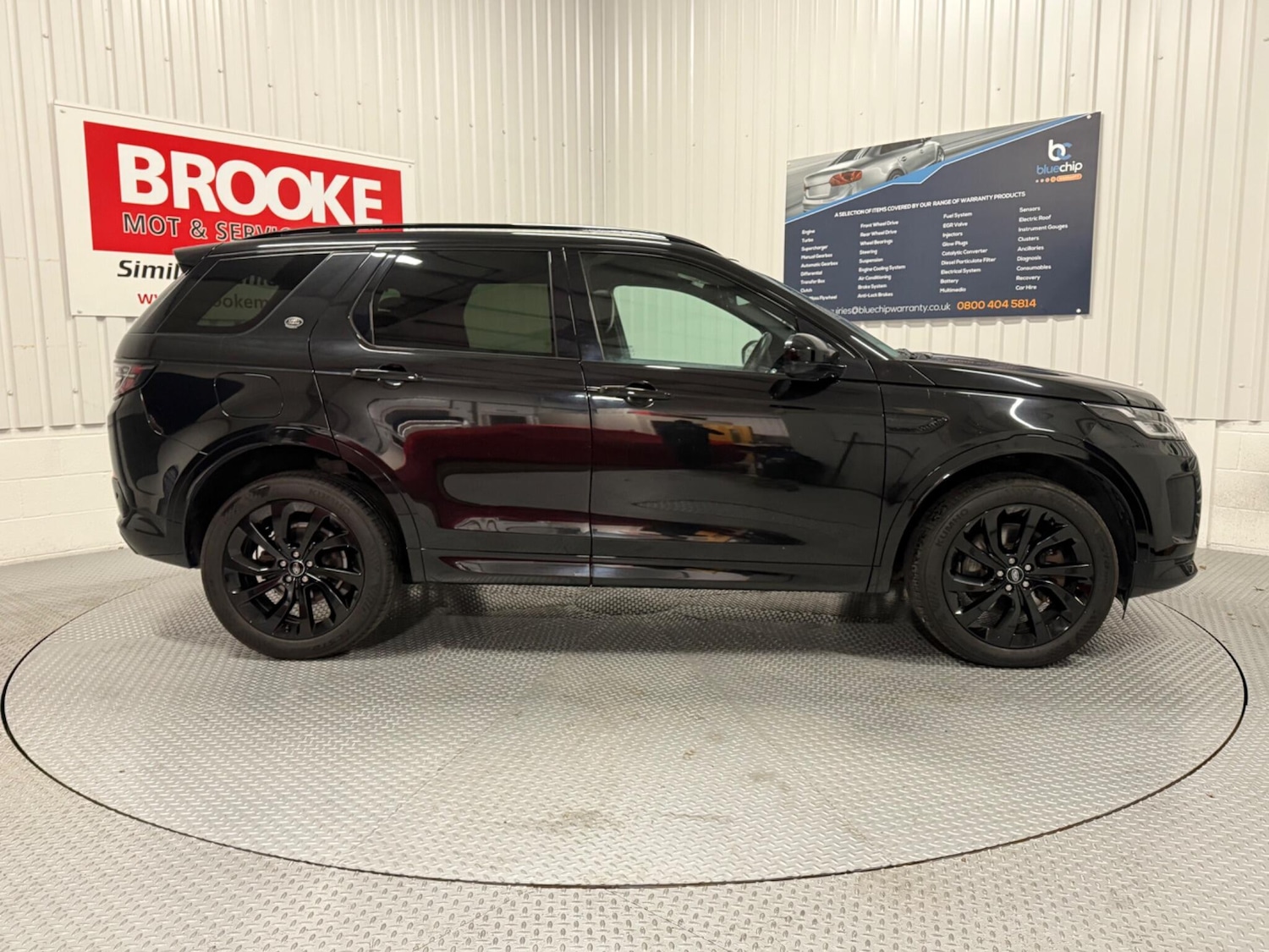 Used Land Rover Discovery Sport 2021 for sale - 76446516: Photo 7