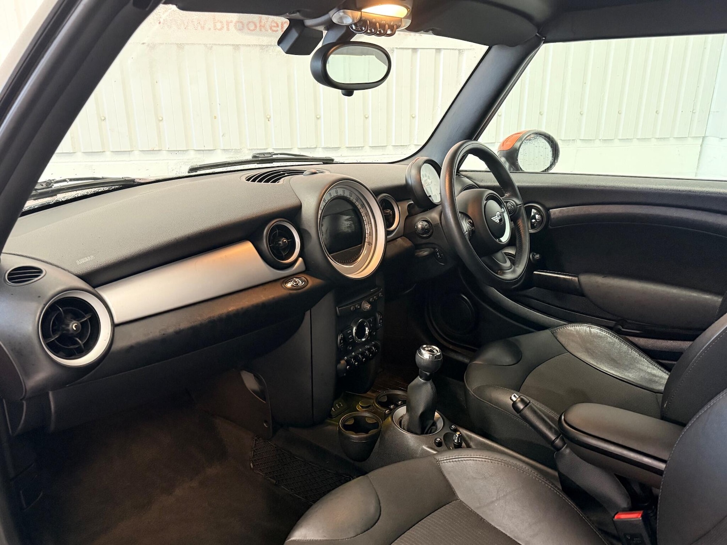 Used MINI Convertible 2014 for sale - 76781757: Photo 12