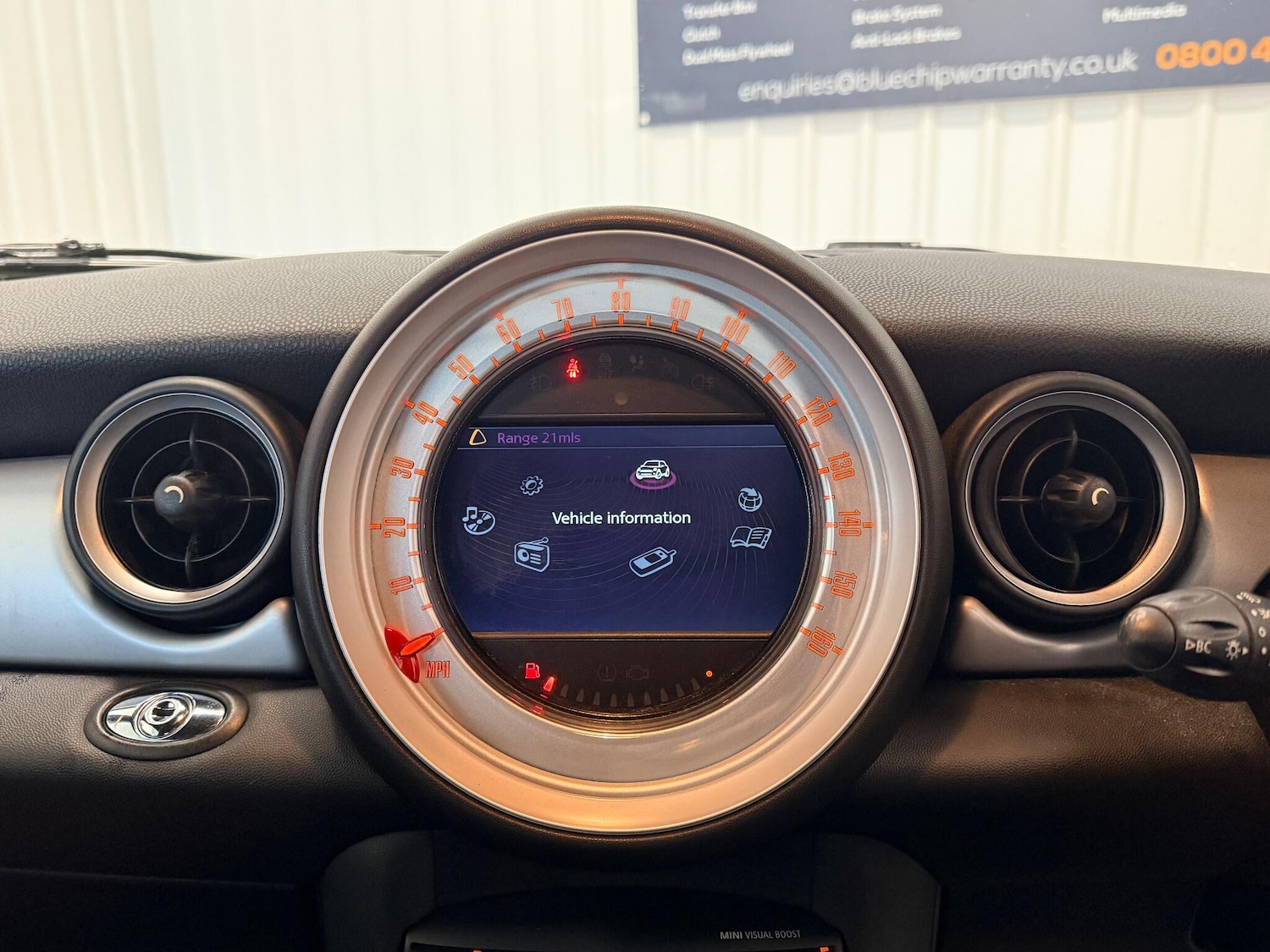 Used MINI Convertible 2014 for sale - 76781757: Photo 23