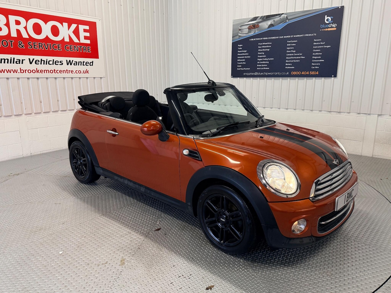 Used MINI Convertible 2014 for sale - 76781757: Photo 33