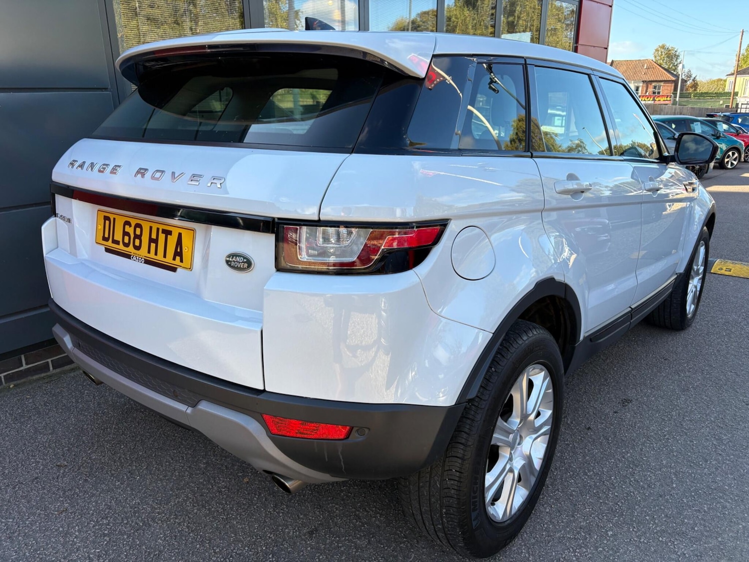 Used Land Rover Range Rover Evoque 2019 for sale - 76371188: Photo 5