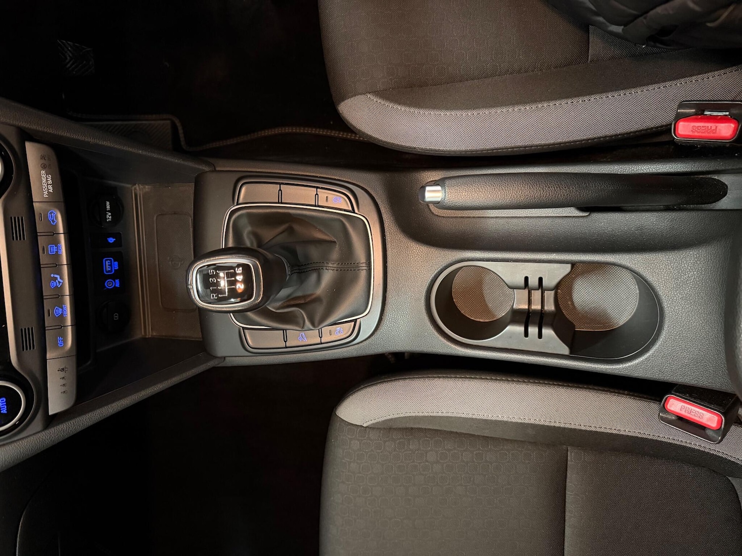 Used Hyundai KONA 2019 for sale - 77783311: Photo 29