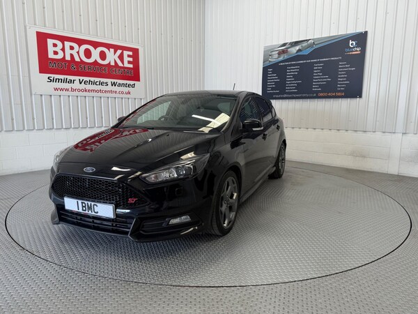Used Ford Focus 2017 for sale - 75678440: Photo 3