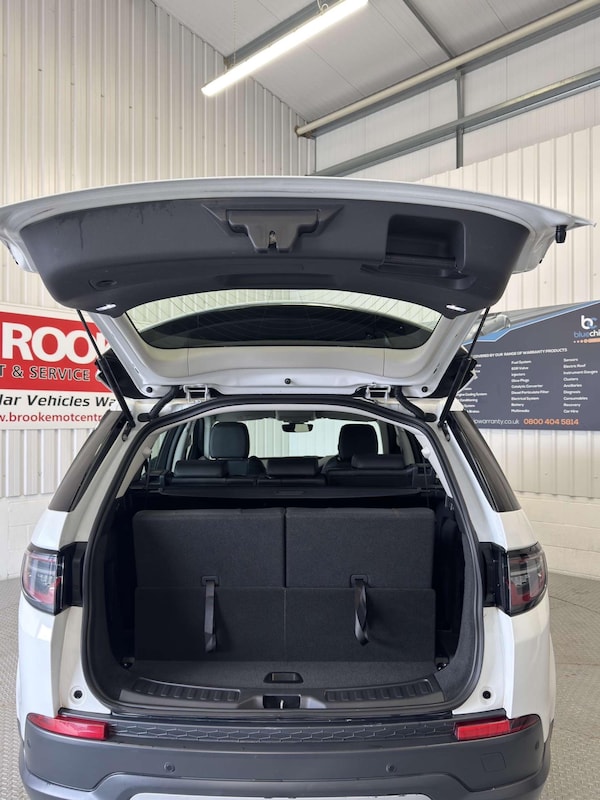 Used Land Rover Discovery Sport 2019 for sale - 73994964: Photo 11