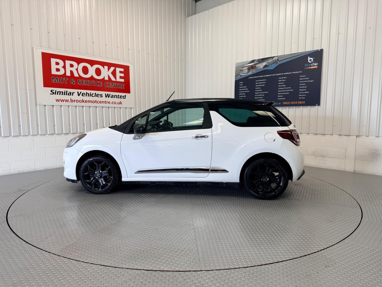 Used DS Automobiles DS 3 Cabrio for sale - 77892292: Photo 10