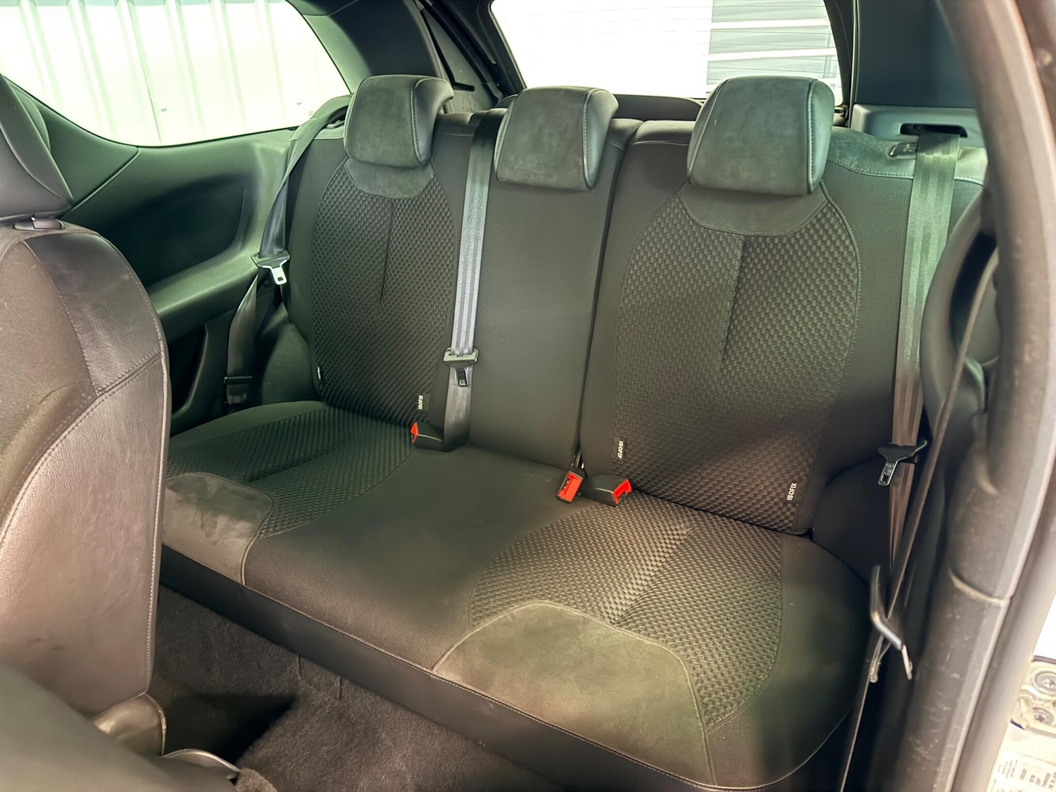 Used DS Automobiles DS 3 Cabrio for sale - 77892292: Photo 13