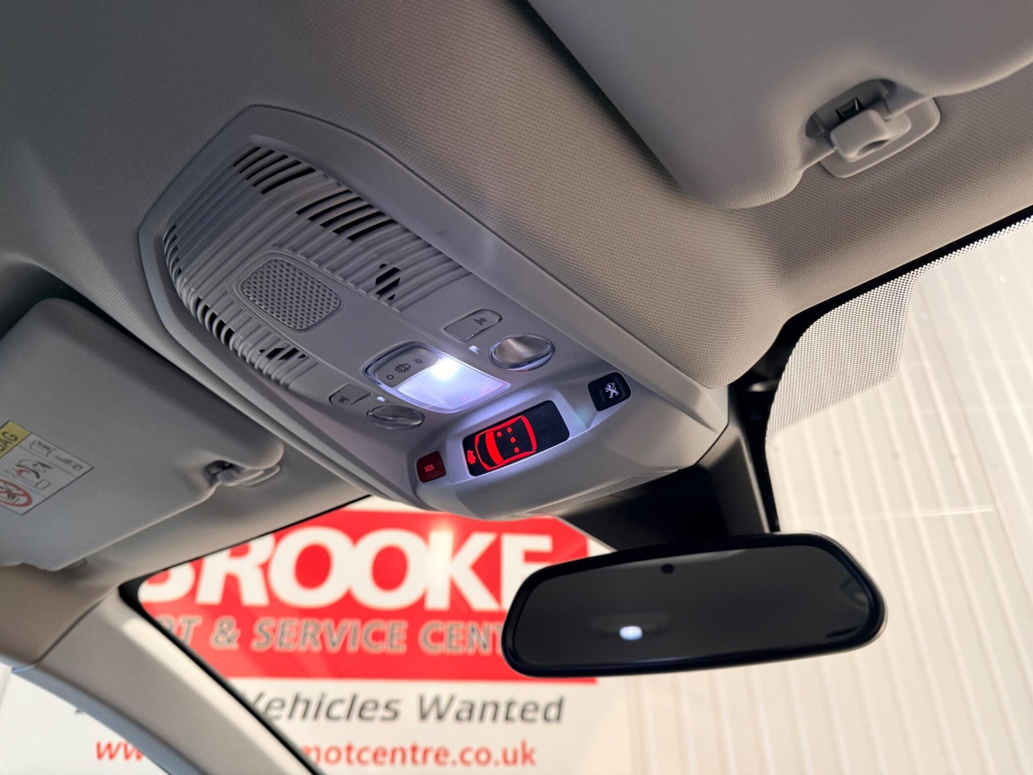 Used Peugeot 3008 2019 for sale - 77331055: Photo 25