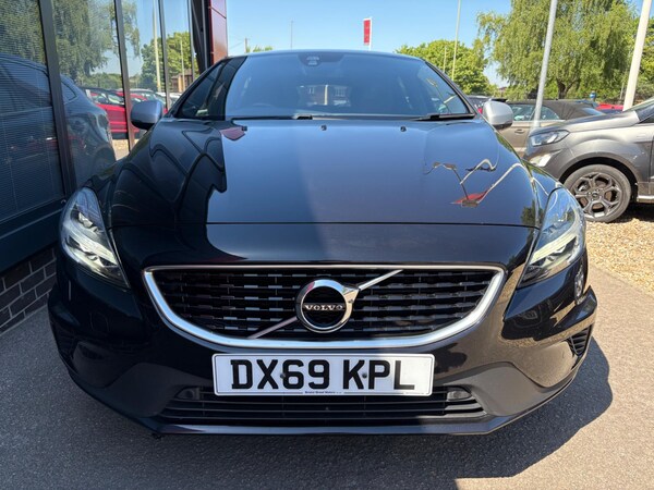 Used Volvo V40 2019 for sale - 74631826: Photo 10